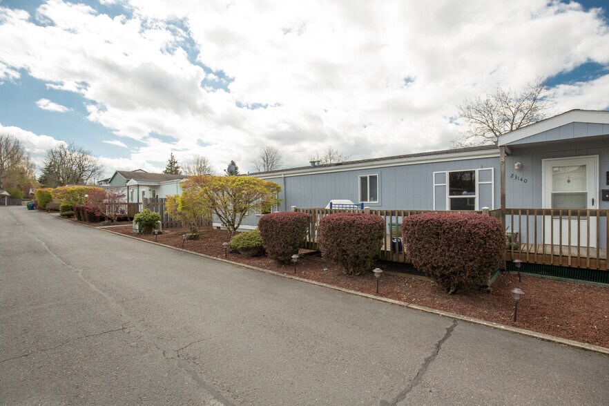 More Photos Of 23138-23160 NE Halsey St, Troutdale Manufactured Housing Mobile Home Park For Sale