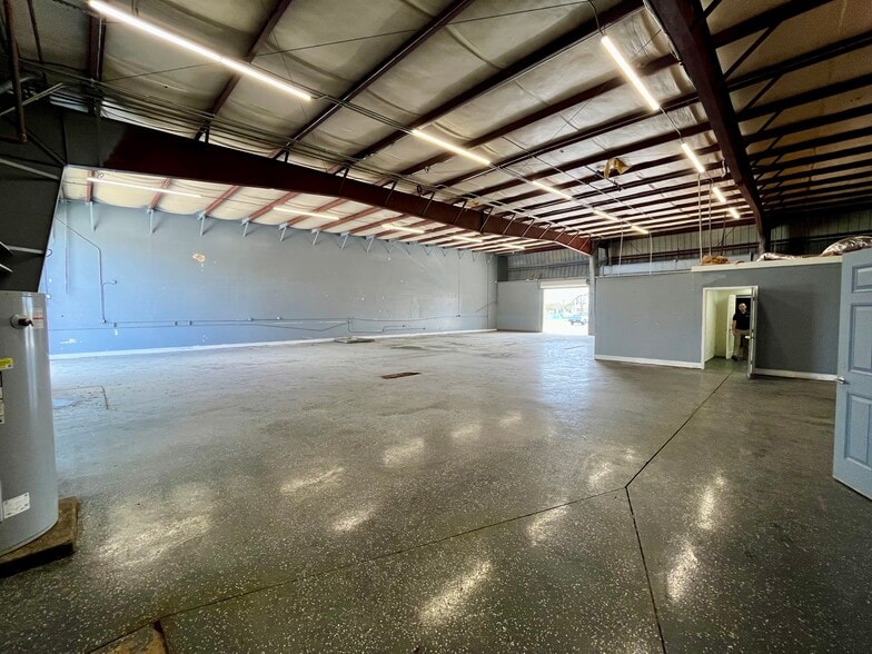 More Photos Of 4101-4119 Bandy Blvd, Fort Pierce Unknown For Lease