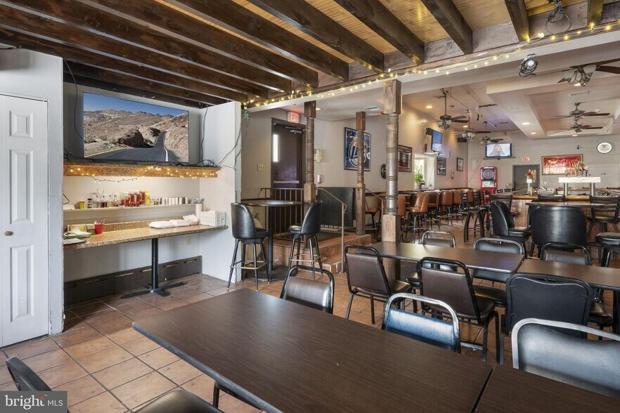 More Photos Of 5 Spring Valley Rd, Reading Restaurant For Sale