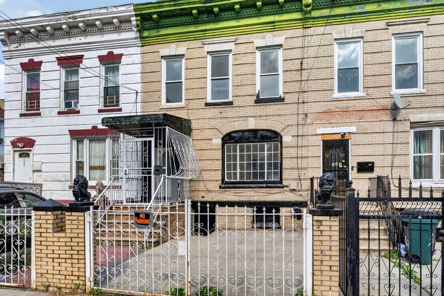 More Photos Of 341 E 51st St, Brooklyn Apartments For Sale