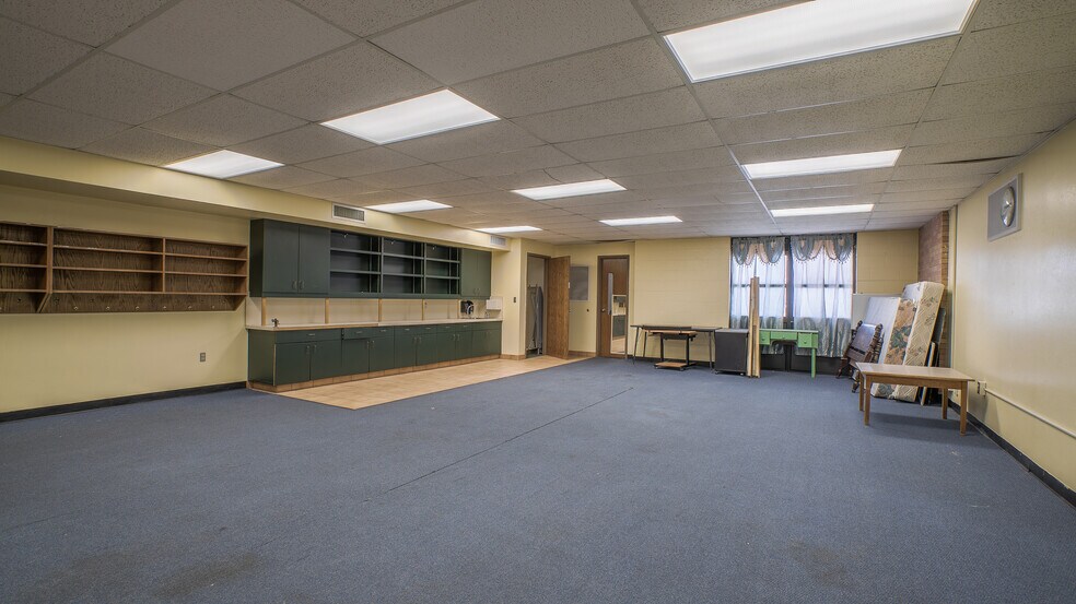 More Photos Of 200 Forrest Park Rd, Bartlesville Religious Facility For Sale