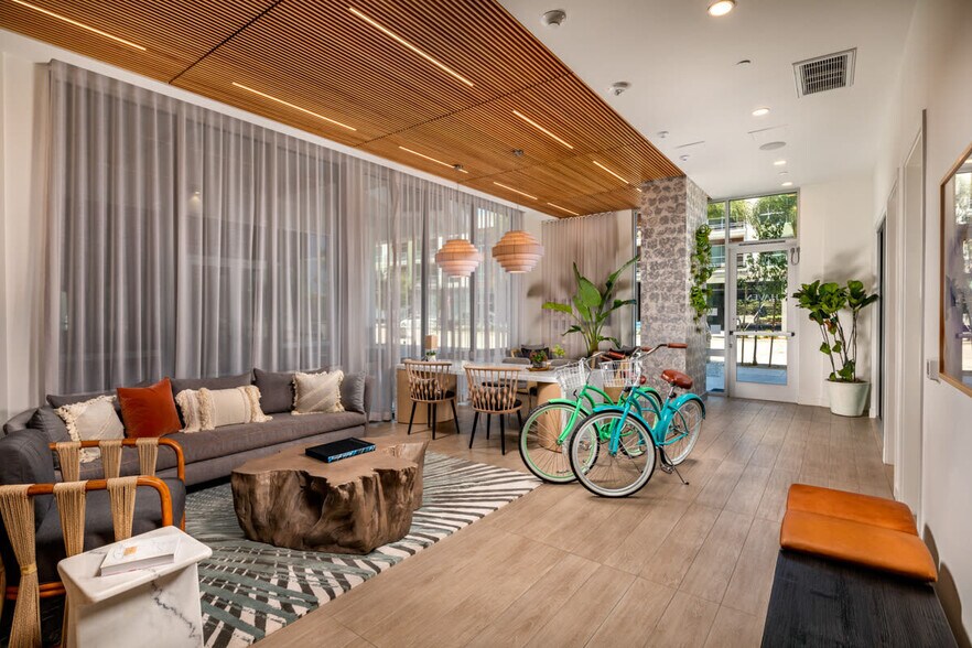 More Photos Of 11924 W Washington Blvd, Los Angeles Apartments For Lease