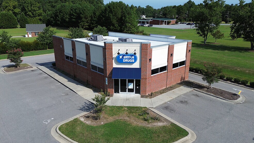 Primary Photo Of 112 Hospital Dr, Tarboro Drugstore For Sale