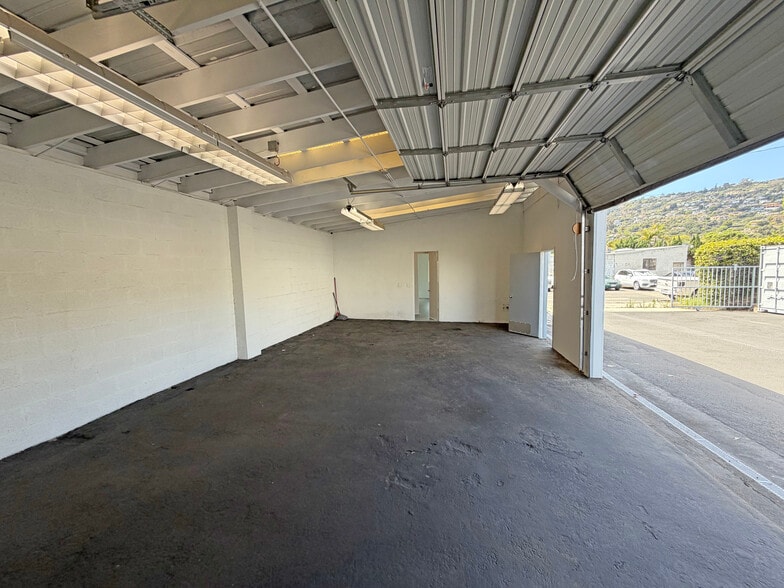 More Photos Of 820 E Ortega St, Santa Barbara Warehouse For Lease