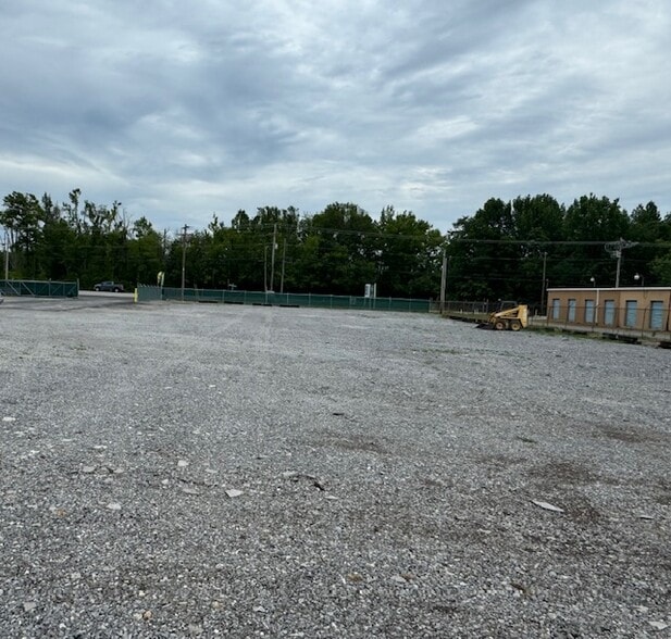 More Photos Of 1000 S Anderson St, Tullahoma Land For Lease