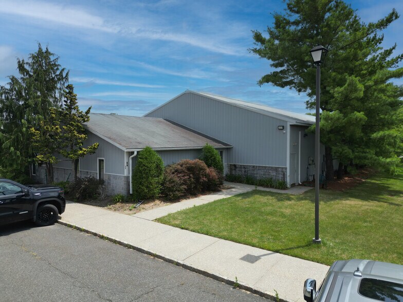 More Photos Of 20 Wilson Dr, Sparta Light Distribution For Sale