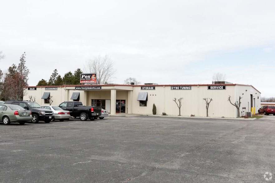 Primary Photo Of 1011 Fremont Ave, Sandusky Freestanding For Sale