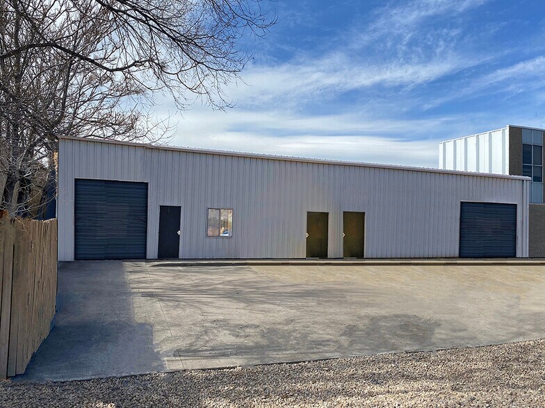 More Photos Of 7120 Julian St, Westminster Warehouse For Lease