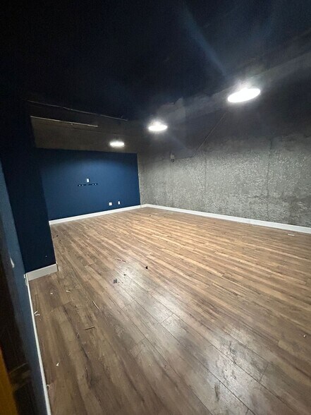 More Photos Of 204-206 NW 4th Ave, Hallandale Beach Industrial For Sale