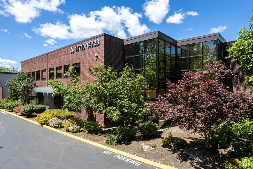 Primary Photo Of 14710-14728 NE 87th St, Redmond Unknown For Lease