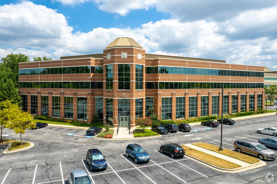 More Photos Of 1302 Concourse Dr, Linthicum Unknown For Lease