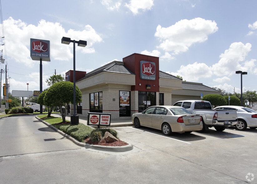 More Photos Of 10901 Bellaire Blvd, Houston Fast Food For Sale