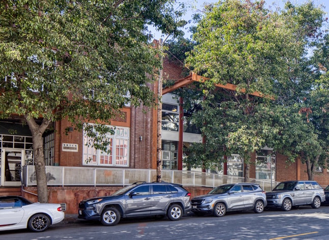 More Photos Of 225 3rd St, Oakland Office For Sale