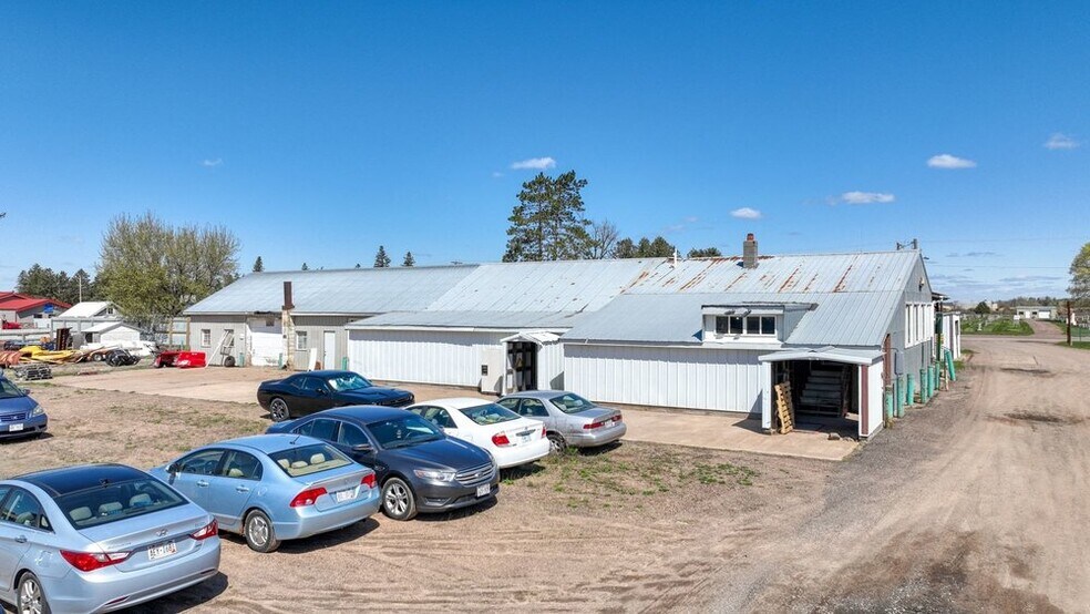 More Photos Of 1631 US Highway 8, Barron Self Storage For Sale