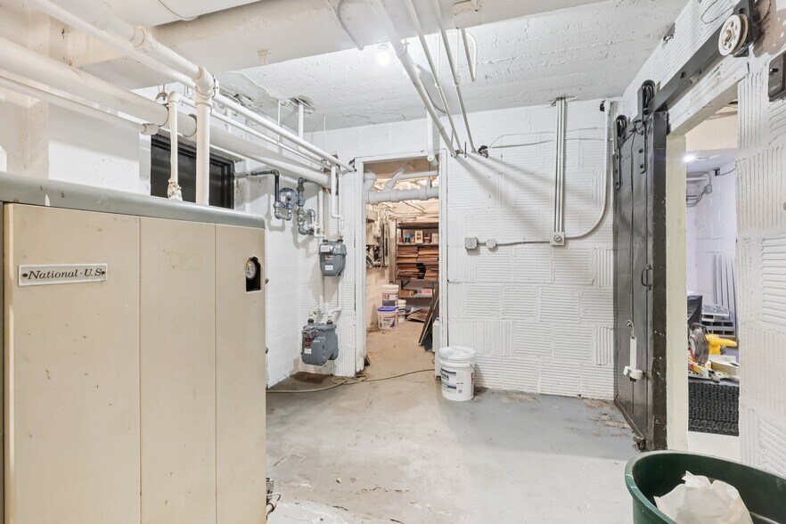 More Photos Of 2595 Yardville Hamilton Square Rd, Hamilton Office For Sale