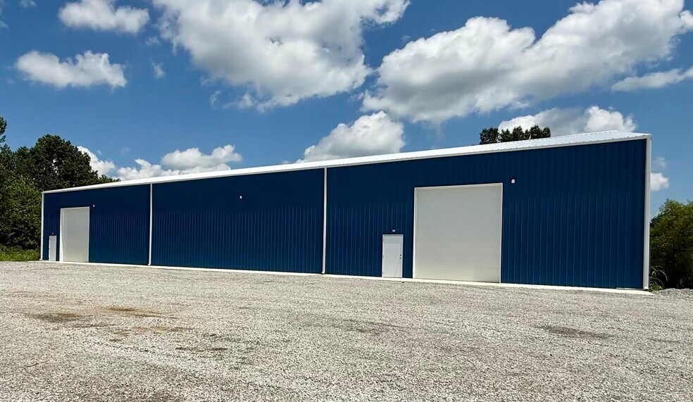 More Photos Of 4657 S Limit Ave, Sedalia Warehouse For Lease
