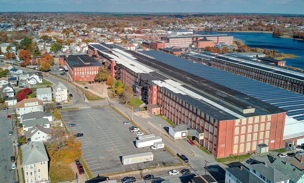 More Photos Of 27 Healy St, New Bedford Warehouse For Lease