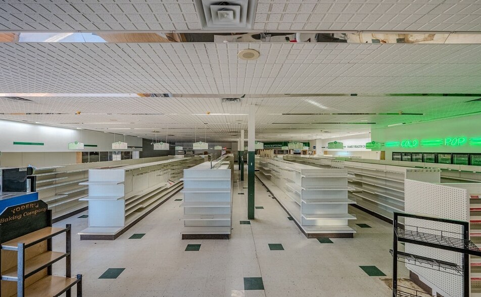 More Photos Of 8465 Ohio 339, Vincent Storefront For Sale