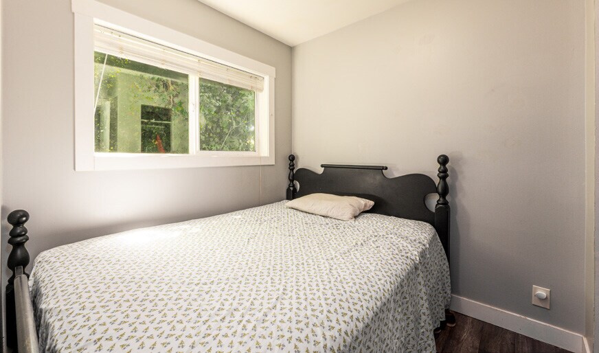 More Photos Of 31 Robarts St, Nanaimo Apartments For Sale