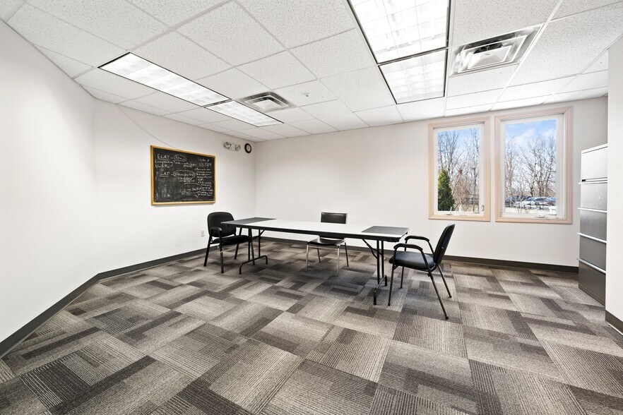 More Photos Of 12 Washington St, Plainville Medical For Lease