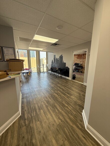 More Photos Of 205 N Broad St, Philadelphia Medical For Lease