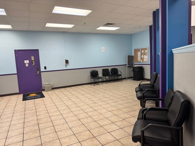 More Photos Of 1215 Dunn Ave, Jacksonville Medical For Lease