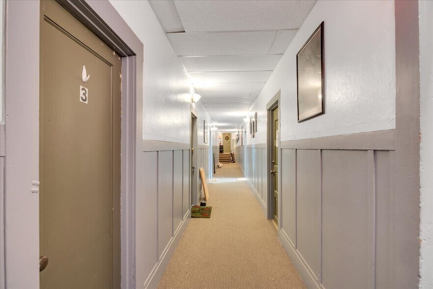 More Photos Of 134 N Washington St, Sonora Specialty For Sale