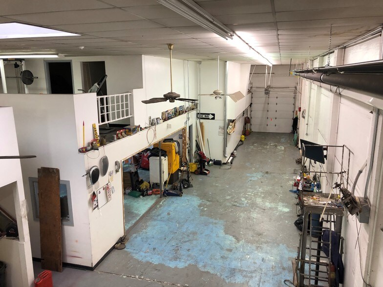 More Photos Of 2056-2070 Clay St, Denver Warehouse For Lease