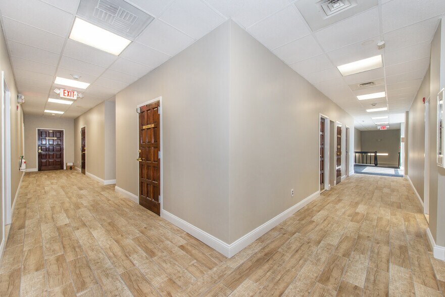 More Photos Of 520 Speedwell Ave, Morris Plains Loft Creative Space For Lease