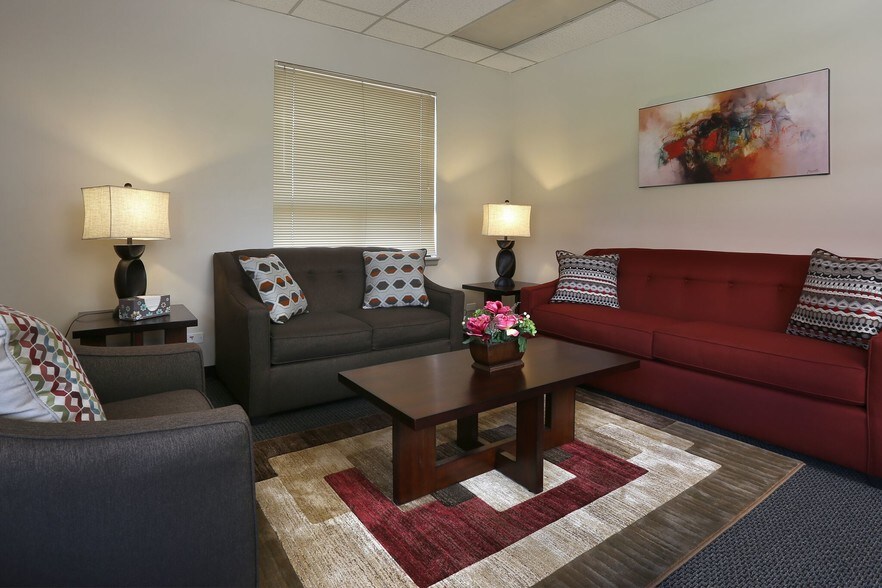 More Photos Of 12157 W Cedar Dr, Lakewood Office For Lease