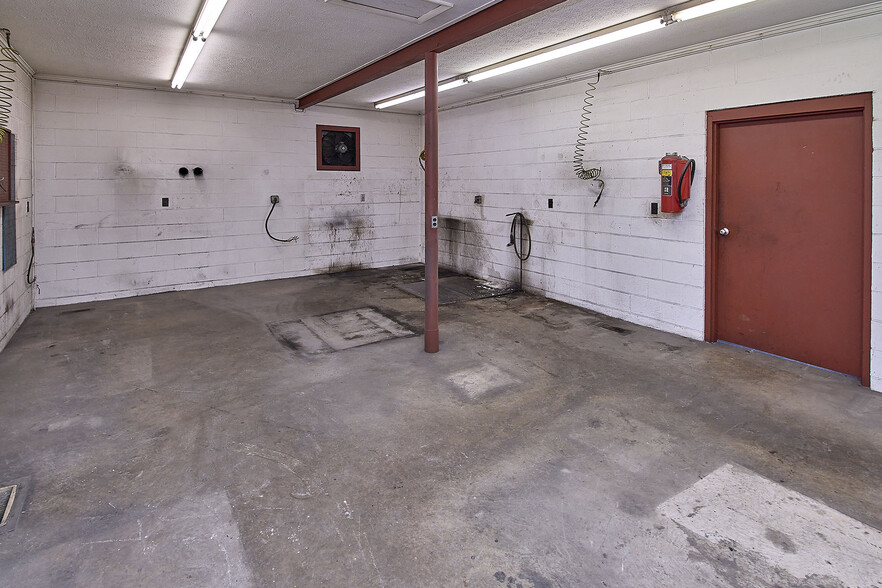 More Photos Of 6328 Elk River Rd, Clendenin Auto Repair For Sale