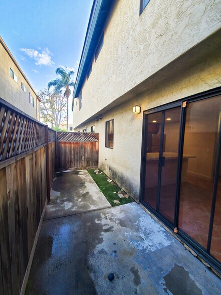 More Photos Of 4166 Monroe Ave, San Diego Apartments For Sale