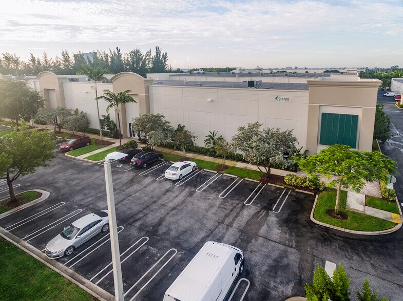 More Photos Of 1780 NW 15th Ave, Pompano Beach Warehouse For Lease
