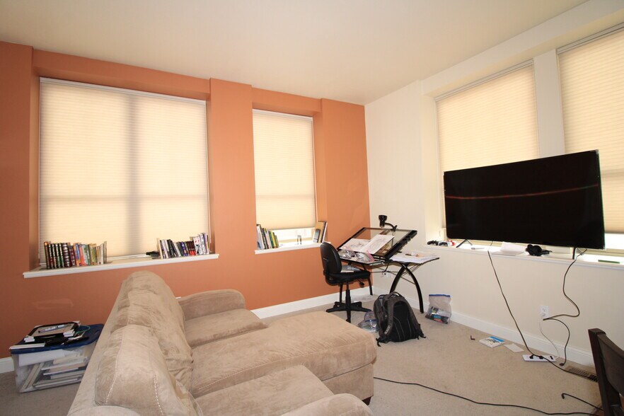 More Photos Of 11 S Main St S, Crosby Apartments For Sale