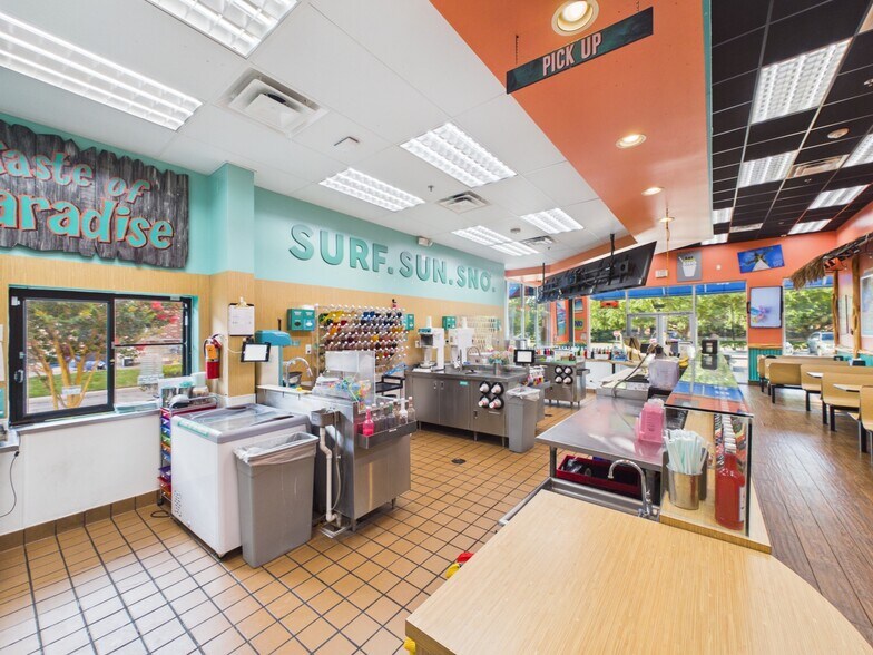 More Photos Of 1227 Museum Square Dr, Sugar Land Storefront Retail Office For Sale