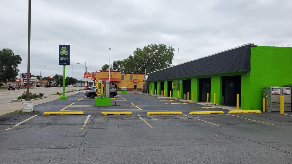 More Photos Of 14510 Pulaski Rd, Midlothian Carwash For Sale