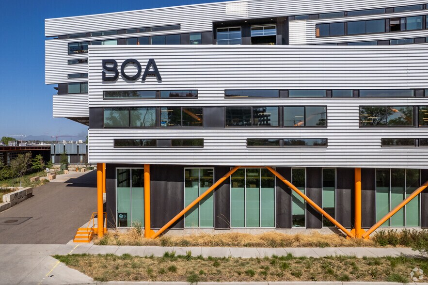 More Photos Of 3575 Ringsby Ct, Denver Office For Lease