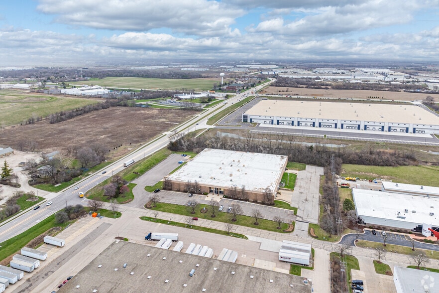 More Photos Of 1400 Kingsland Dr, Batavia Industrial For Sale