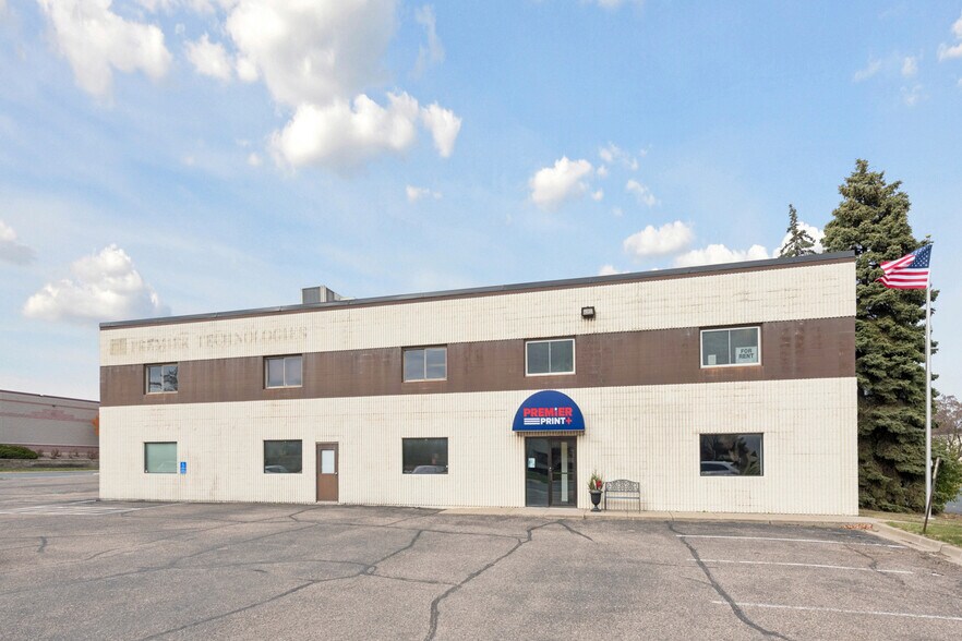 More Photos Of 1 Premier Dr, Long Lake Manufacturing For Sale