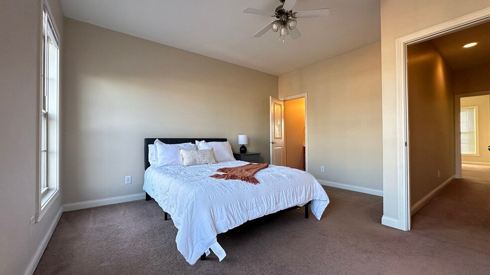 More Photos Of 342 S Washington St, Bloomington Apartments For Sale