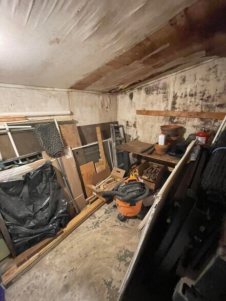 More Photos Of 128 S Market St, Frederick Apartments For Sale