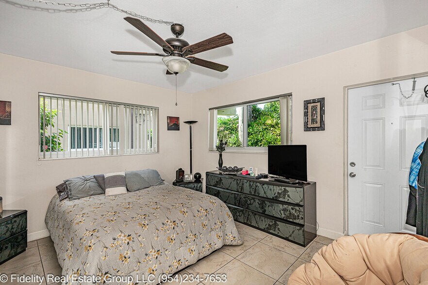 More Photos Of 2131 NE 40th Ct, Lighthouse Point Apartments For Sale