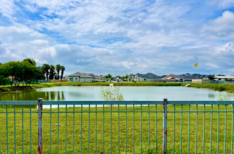 More Photos Of 2608 E Israel Ave, Alton Multifamily For Sale