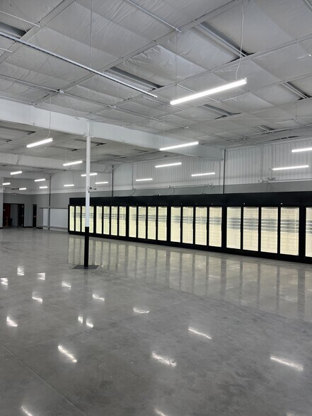 More Photos Of 47 State Highway U, Warrenton Freestanding For Sale