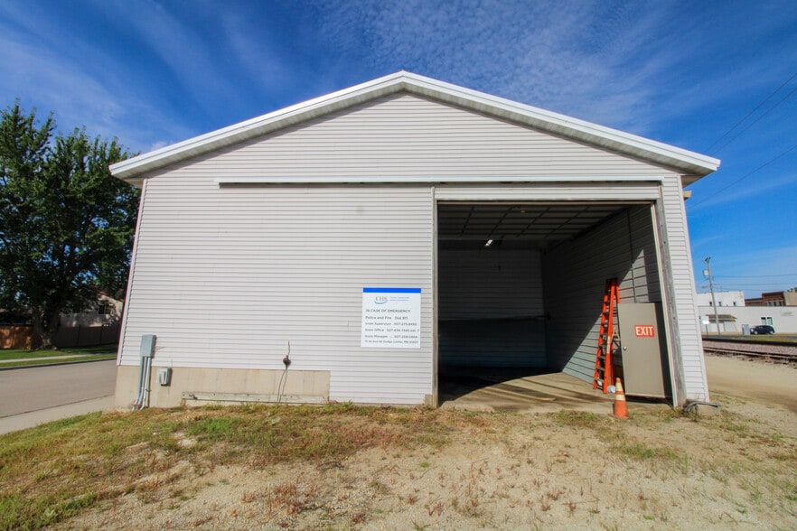 More Photos Of 14 1st SE st, Dodge Center Industrial For Sale