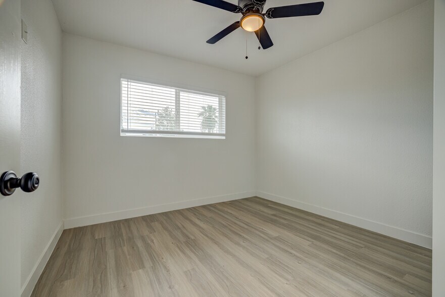 More Photos Of 1100 N California St, Chandler Multifamily For Sale