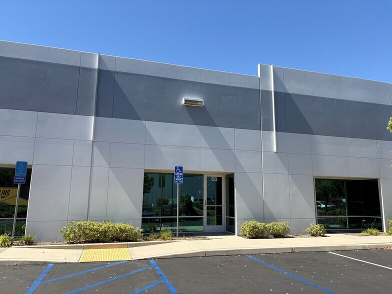 More Photos Of 43379-43397 Business Park Dr, Temecula Unknown For Lease