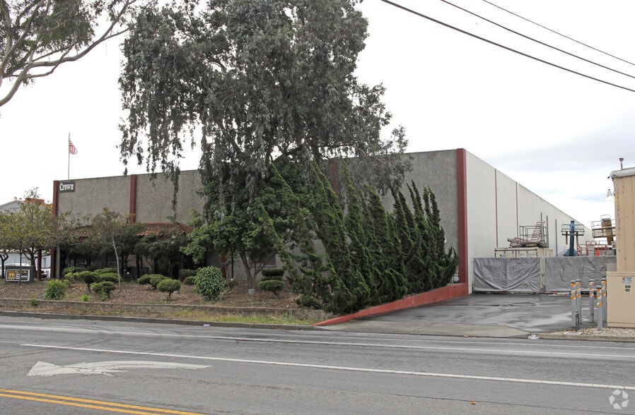 More Photos Of 37625 Sycamore St, Newark Manufacturing For Lease