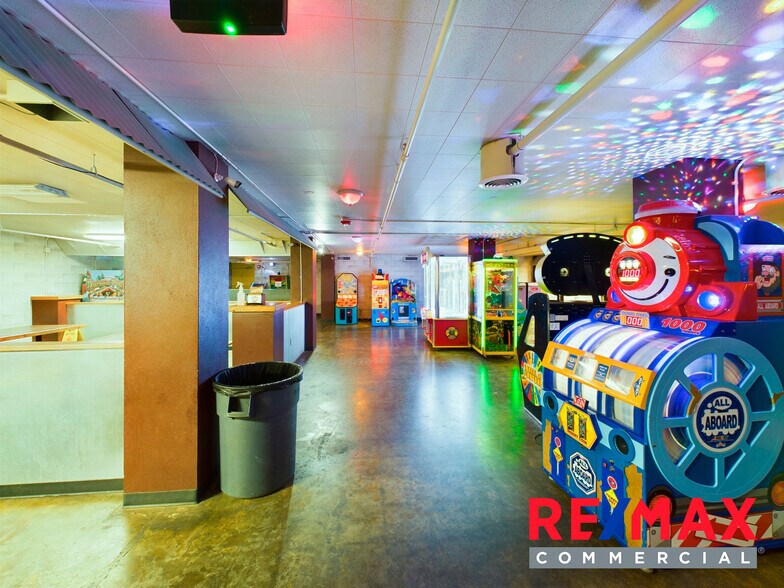 More Photos Of 1057 Sheridan Ave, Cody Restaurant For Sale