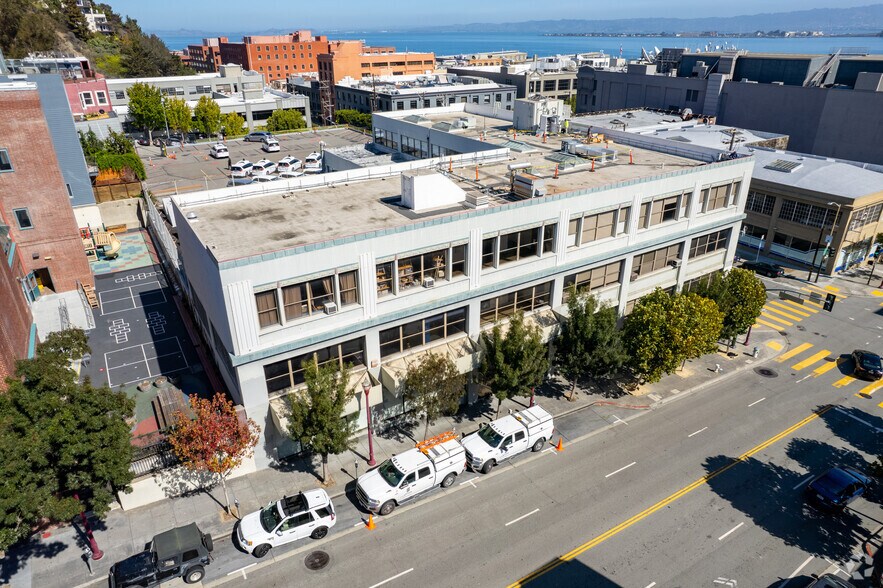 More Photos Of 300 Broadway, San Francisco Loft Creative Space For Lease
